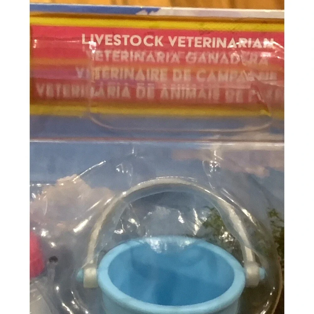 NEW Barbie You Can Be Anything: LIVESTOCK VETERINARIAN 11